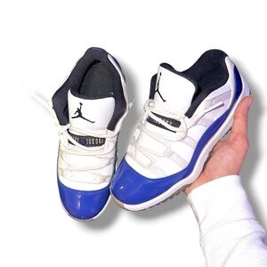 Jordan 11 Low ‘White Concord’